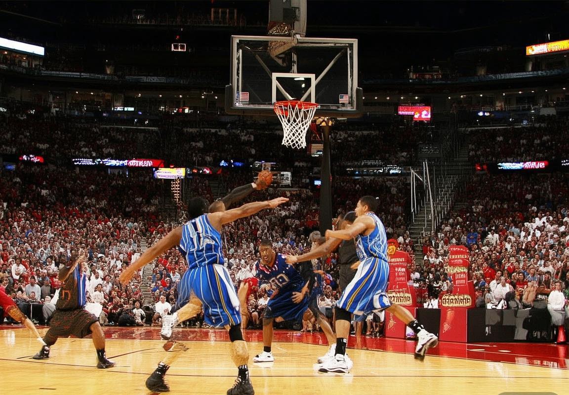 2007年NBA火箭魔术巅峰对决：姚麦霍华德经典之战回顾(图1)